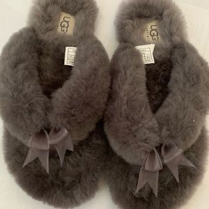 UGG Shoes - UGG Women's Fluff Flip Flop III UGG Shoes - UGG Women's Fluff Flip Flop III